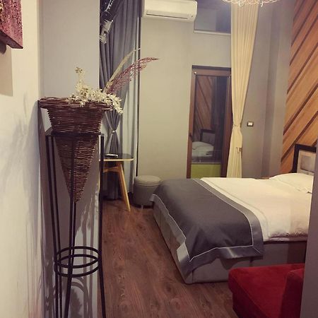 Guest House People 코르처 외부 사진